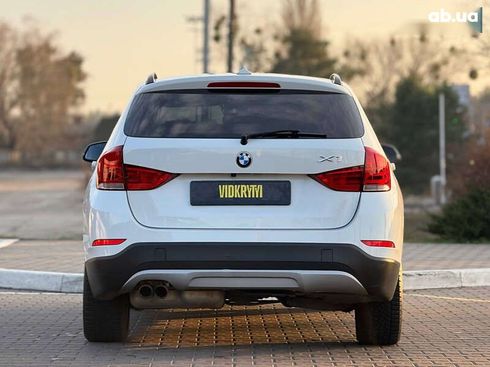BMW X1 2014 - фото 15
