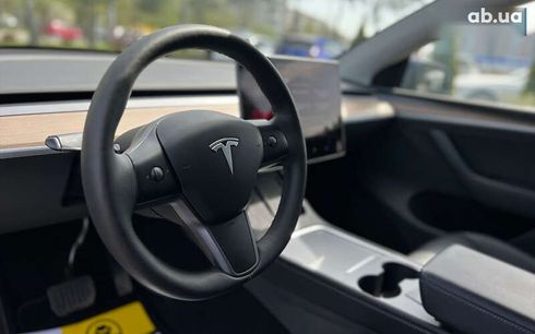 Tesla Model Y 2023 - фото 19