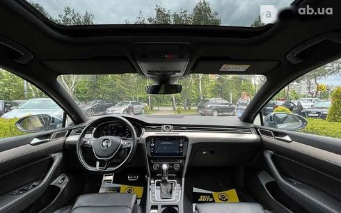 Volkswagen Passat 2018 - фото 25