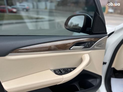 BMW X3 2018 белый - фото 36