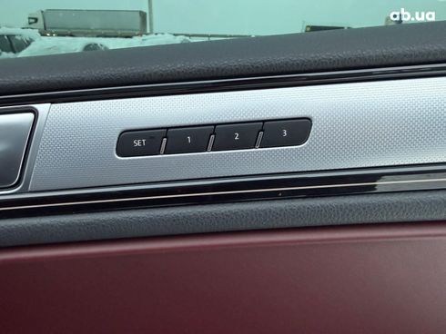 Volkswagen Touareg 2017 черный - фото 46