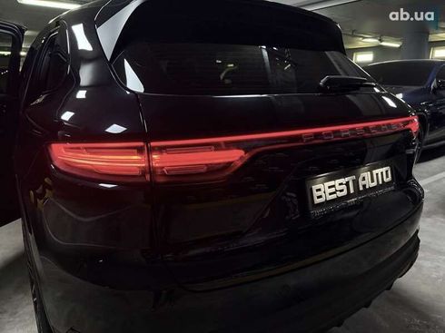 Porsche Cayenne 2020 - фото 24