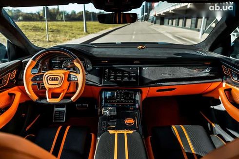 Audi RS Q8 2020 - фото 14