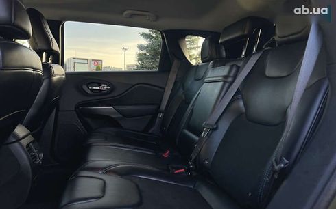 Jeep Cherokee 2018 - фото 12