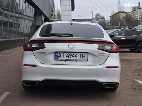 Honda Civic 2023 - фото 6