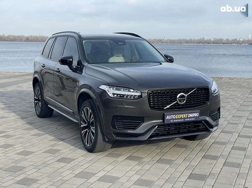Volvo XC90 2023 - фото 11