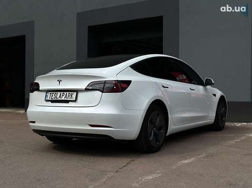 Tesla Model 3 2019 - фото 10