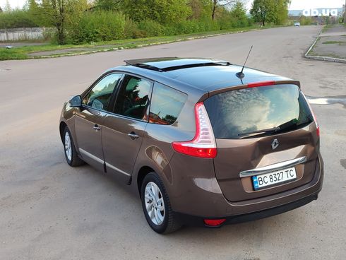 Renault Scenic 2012 коричневый - фото 4