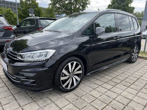 Volkswagen Touran 2022 - фото 28