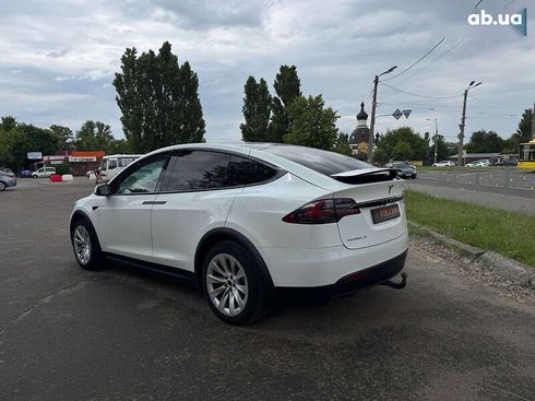 Tesla Model X 2017 - фото 4