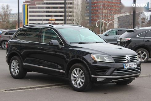 Volkswagen Touareg 2015 - фото 8