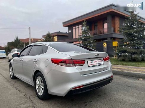 Kia K5 2016 - фото 4