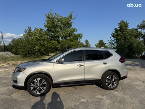 Nissan Rogue 2019 серебристый - фото 2