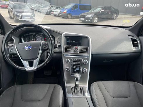 Volvo XC60 2015 коричневый - фото 15