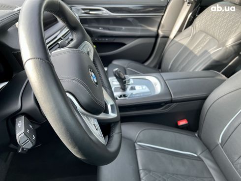 BMW 7 серия 2021 - фото 8
