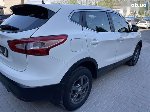 Nissan Qashqai 2015 - фото 29
