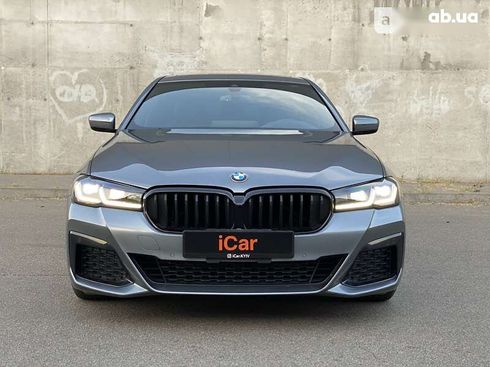 BMW 5 серия 2022 - фото 15