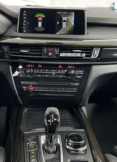 BMW X5 2017 - фото 16