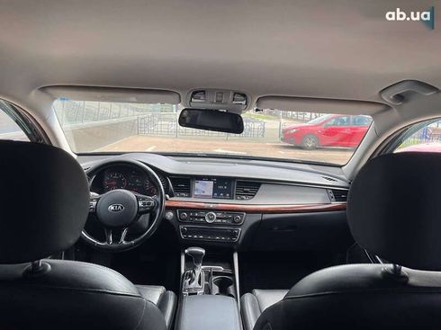 Kia K7 2017 - фото 11