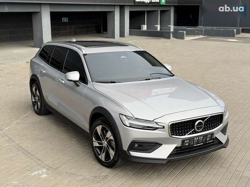 Volvo V60 Cross Country 2024 - фото 20