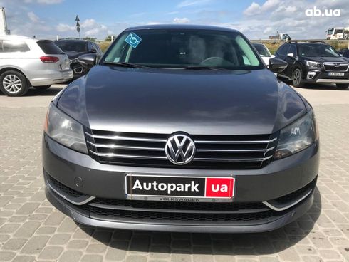 Volkswagen Passat 2012 серый - фото 2
