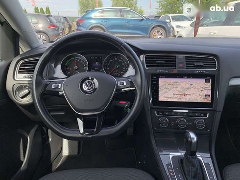 Volkswagen e-Golf 2020 - фото 20