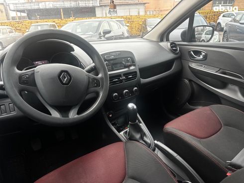 Renault Clio 2014 белый - фото 16