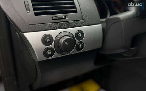 Opel Astra 2009 - фото 11
