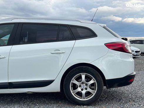 Renault Megane 2012 белый - фото 6