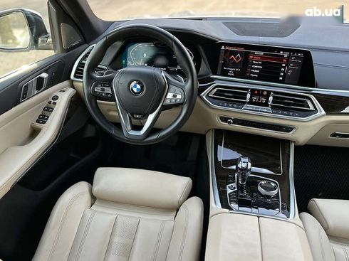 BMW X5 2020 - фото 29