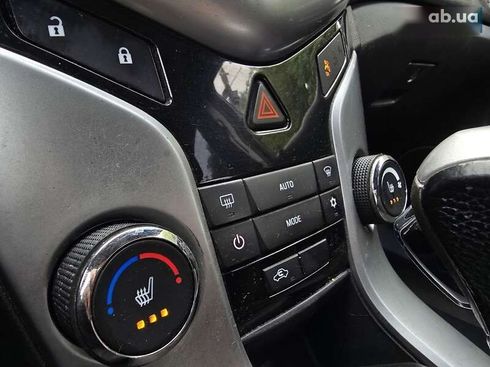 Chevrolet Cruze 2012 - фото 13