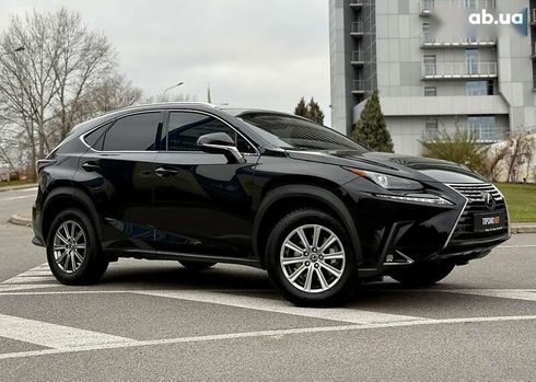 Lexus NX 2018 - фото 22