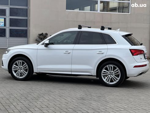 Audi Q5 2018 белый - фото 8