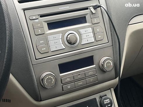 Geely Emgrand 7 2011 бежевый - фото 22