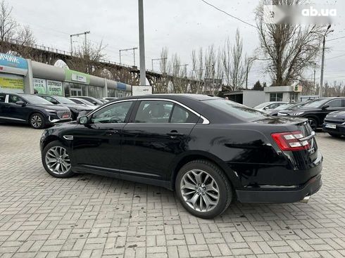 Ford Taurus 2018 - фото 8