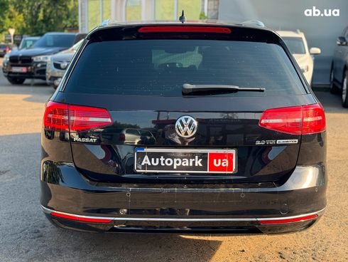 Volkswagen Passat 2017 черный - фото 6
