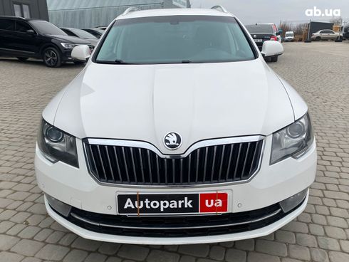 Skoda Superb 2015 белый - фото 2