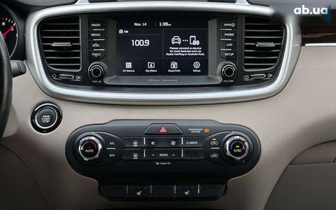 Kia Sorento 2017 - фото 16