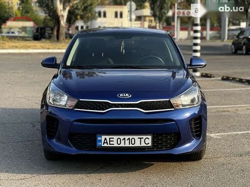 Kia Rio 2019 - фото 14