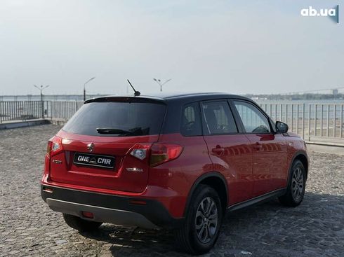 Suzuki Vitara 2016 - фото 8