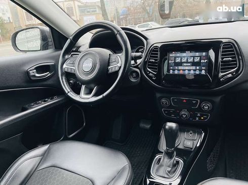 Jeep Compass 2019 - фото 13