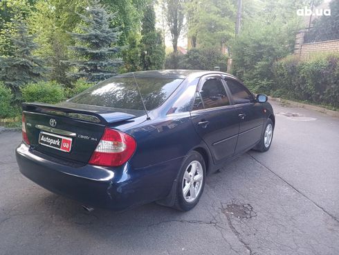 Toyota Camry 2003 синий - фото 5