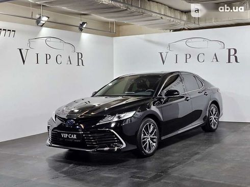 Toyota Camry 2022 - фото 4