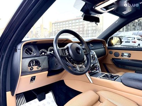 Rolls-Royce Cullinan 2019 - фото 21