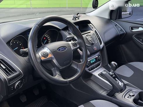 Ford Focus 2013 - фото 20