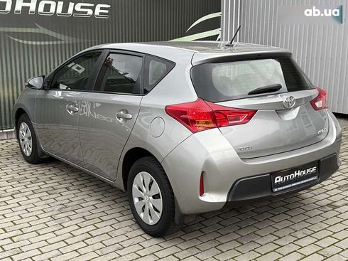 Toyota Auris 2014 - фото 23