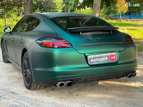 Porsche Panamera 2010 зеленый - фото 12