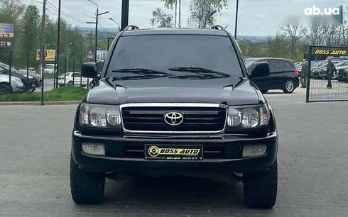 Toyota Land Cruiser 2005 - фото 2