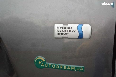 Toyota Prius C 2012 - фото 21