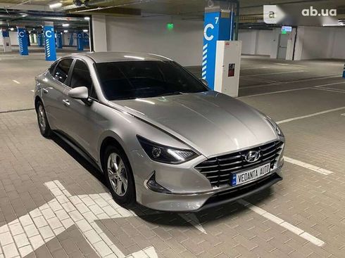 Hyundai Sonata 2019 - фото 2